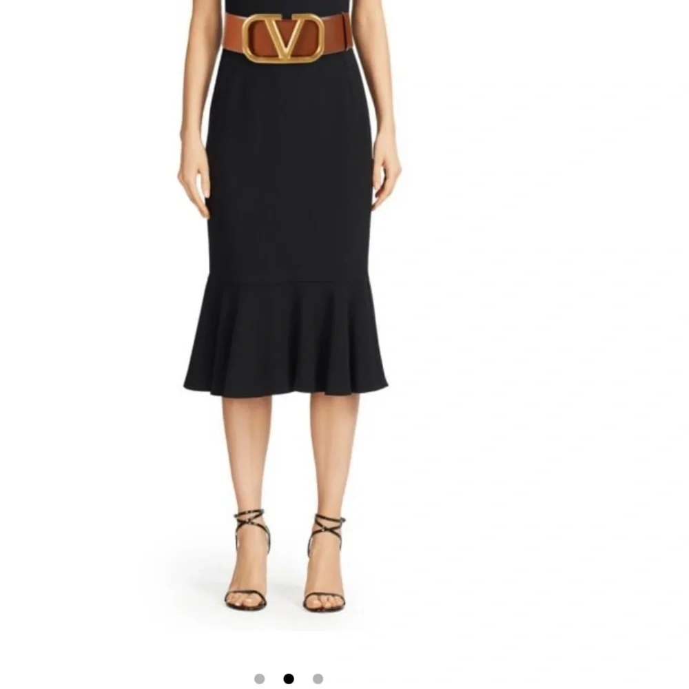 Valentino Reversible Logo Slide Buckle leather Belt - Picture 2 of 12